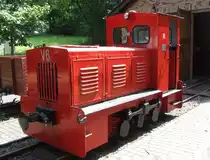 Schmalsrur Diesellok Typ Ns3h am 11.07.2010 im Museum Asbach (Ww). Die Lok wurde 1957 von Lokomotivbau Karl Marx, Babelsberg gebaut (Fabriknummer:  249238) und hat eine Motorleistung von 60 PS.