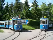 Ce 2/2 1009 und Be 2/2 1019 an der Haltestelle Zoo am 29/05/11.