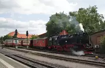 Hier 99 7236-5 mit HSB8903 von Wernigerode nach Eisfelder Talm�hle, bei der Ausfahrt am 23.5.2011 aus Wernigerode.