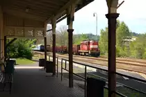 Hilfszugeinsatz im Bf �luknov am 08.05.2011, 742 074 wartet um die Wagengruppe zusammenzurangieren und f�r die Abfuhr bereitzustellen.