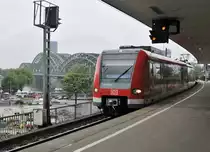 Die M�nchener ET 423 mit S13 nach Hansaring bei einfahrt von K�ln Hbf am 31.05 2011. 