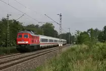 Hier ein Sonderzug in Mintraching mit der 232 686 -6 am 28.05.2011 .