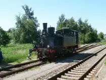 Die kleine Schweriner 91 134,am 04.Juni 2011,auf dem Gleis zum Lokschuppen in Bergen/R�gen.
