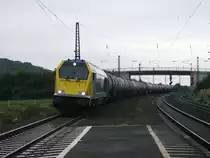 Eine Voith Maxima 40cc durchf�hrt am 1.Juni mit einem Kesselzug den Bahnhof Retzbach-Zellingen Richtung W�rzburg.