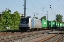 185 672-3 mit KLV-Zug in Dessau am 30.04.2011