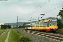 Gleich 2 der noch insgesamt 3 Regio Bistros der AVG  konnte ich am 03.06.2011 bei Malsch fotografieren. Wagen 847 (oder doch 848, ich wei� es nicht mehr) und Wagen 846 mit dem AVG-Logo und seiner neuen Lackierung in signalgelb kombiniert mit signalrot. Die Fahrzeuge waren unterwegs als S31 von Freudenstadt Hbf bis nach Menzingen, allerdings nicht als Eilzug, sondern als normale S-Bahn. Insgesamt haben sie von Freudenstadt Hbf bis Menzingen 56 Stationen zu bedienen. Planm��ige Fahrzeit des Duos: 3h 6 min.