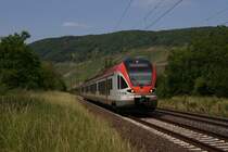 VIAS Flirt als StadtExpress 10 nach Neuwied in Osterspai am 04.06.2011 Gru� an den Tf !