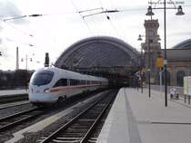 DB 411 verl�sst den Dresdener Hbf (M�rz 2010)