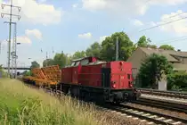 203 121-9  als BBL Lok 19 am 06.06.2011 nach der Durchfahrt des Bahnhof Berlin Sch�nefeld Flughafen Richtung Genshagener Heide