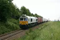 247 052-4 hatte am 09.06.11 das  Wacker-Shuttle  am Haken und rollte mit ihm ins Alztal Richtung M�hldorf/Landshut.