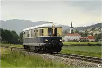 Dieseltriebwagen 5042 014 bei einer Pendelfahrt als Sdz E 17255 von P�ls nach Knittelfeld. 
Fohnsdorf 2.6.2011 

