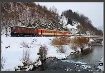 1099 007 mit R 6813 in der  Klaus  bei Frankenfels, 13.2.2010
