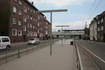 Stadtbahnhaltestelle  Linden/Fischerhof  ibn Hannover Hier verkehren die Linien 3,7 und 9. Es ist auch eine Umsteige zur S-Bahnbahnstation.. Foto vom 06.06.2011.