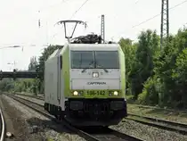 Captrain 186-142 als Tfz in Beuel am 3.6.2011