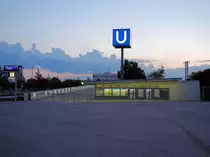 Zugang zur M�nchner U-Bahn in Fr�ttmaning am 21.05.11