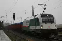 183 701  Train of Ideas/I Love Hamburg  am 10.6.11 bei str�mendem Regen in Duisburg-Bissingheim.
Gru� an den Tf!