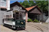 Auch eine Augenweide ist Wagen 104 mit offenem F�hrerstand. (15.05.2011)