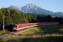 Die IC-Z�ge zwischen Graz und Linz waren in den letzten Jahren ihres Einsatzes eine Dom�ne der Baureihe 4010. Am 31.08.2008 bespannte 4010 016 den IC 610, hier zu sehen kurz vor dem Planhalt in Windischgarsten. F�r eines der letzten Male (f�r immer) sah der IC 600 an dieser Stelle Sonnenlicht, f�nf Minuten sp�ter war alles schattig.