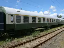 1.Klasse Abteilwagen A 51 80 19-45 172-4 im St�rtebekersonderzug,am 25.Juni 2011,in Bergen/R�gen.