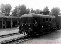 MAV - Irgendwo in Ungarn, warscheinlich in 1968, oder in 1966, dieser
Triebwagen schon in dieser Zeit warscheinlich mehr als 30. Jahre alt.
(Foto: J.J. Barbieux)