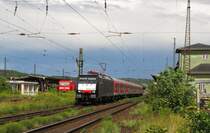 DB ES 64 F4-844 mit der RB 16322 von Halle (S) Hbf nach Eisenach, in Naumburg (S) Hbf; 08.08.2011