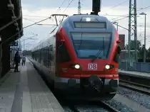In diesem Jahr ist es 429 027 der mir am h�ufigsten vor die Linse kommt,so auch am 16.August 2011 als Dieser als RE 13033 Stralsund-Binz in Bergen/R�gen einfuhr.