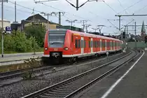 424 002 auf der S3 von Hildesheim nach Hannover HBF am 12.08.2011 in Lehrte.