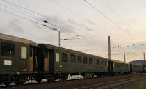 SBB CFF FFS AB 51 85 03-40 020-3 im Sonderzug zu  Rhein in Flammen  von Basel nach Kaub, in R�desheim (Rh); 02.07.2011