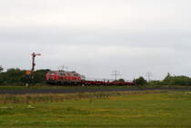 218 359-8 + 218 362-2 mit einem Sylt-Shuttle in Keitum am 31.07.2011