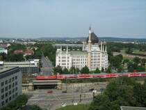 21.08.2011; Blick vom Hochhaus der  S�chsischen Zeitung  in Dresden auf die Bahntrasse kurz vor dem Bahnhof Dresden - Mitte