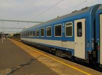 M�V H-START 61 55 21-91 320-7 Bmz im EN 441  VENEZIA EURONIGHT  von Venezia Santa Lucia nach Budapest-Keleti pu, im Bf Si�fok; 02.06.2011