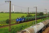 IL 209 (92 80 1275 012-3 D-LEUNA) zieht die leeren M�llwagen nach Ilmenau aus den Leuna Werken in den Rbf Gro�korbetha; 26.08.2011