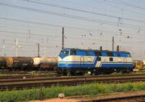Rennsteigbahn 228 758-9 in Gro�korbetha. Die Lok �bernimmt sp�ter den M�llzug nach Ilmenau; 26.08.2011