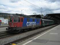 Re 421 371 mit dem IR 1776 in Z�rich HB, 05.09.2011.