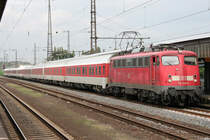 Die 115 459-0 zieht den AZ 13373 von Dortmund durch Oberhausen HBF zur Bereitstellung nach D�sseldorf am 04.09.2011
