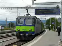 bls - RE nach Bern mit der Lok Re 4/4 420 501-9 in Kerzers am 07.08.2011