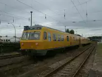 Schienenpr�fzug 719 001/720 001/719 501 zu Besuch,am 15.Juli 2011,auf R�gen.Am Morgen stand der Triebwagen in Bergen/R�gen.