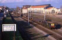 Eine BB12000 erreicht Longwy, 08.04.1989.