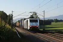 189 914 mit einem KLV Zug am 03.09.2011 bei Hilperting.