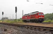 Am recht diesigen und regnerischen Vormittag des 17.07.2011 kam kurzfristig vorgemeldet 232 675-9 als Tfzf in Richtung S�den durch Eschwege West.
