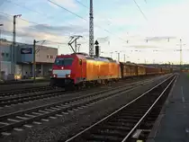 186 329-9 zieht einen gemischten G�terzug am 09.09.2011 durch Kaiserslautern

