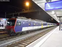RBDe 560 122-4 ''Walenstadt'' am Abend des 6.9.2011 in Ziegelbr�cke, wo mehrere NPZ Komp's f�r die Linien Rapperswil - Linthal und Ziegelbr�cke Chur �bernachten. Ab n�chstem Jahr sollen diese dann durch Domino ersetzt werden, es sollen die letzten im Einsatz stehenden NPZ sein.