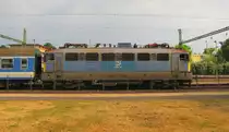 M�V V43 1147 H-M�VTR mit dem R 8725 nach Budapest-Deli pu, im Bf Si�fok; 02.06.2011