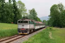 754 039 mit Os 3122 vor Kuncice (21.05.2011)