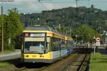 Wagen 240 und Wagen 2?? in der Durlacher Allee bei der Haltestelle Unterm�hlstra�e. Das Bild entstand vom Bahnsteigende am 20.09.2011.