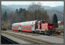 R 8564 von Wies-Eibiswald nach Graz am 27.3.2006 bei der Einfahrt in den Bahnhof Deutschlandsberg.
