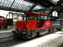 SBB - Rangierlok 922 008-8 im Hauptbahnhof Z�rich am 26.08.2011