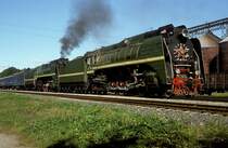 P36 0064 + P36 0050  Lenovitsy  02.10.02