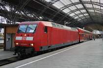 Hier 145 045-1 mit einem RE50 von Leipzig Hbf. nach Dresden Hbf., dieser Zug stand am 3.10.2011 in Leipzig Hbf.