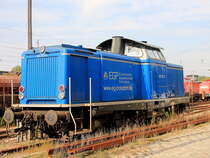 212 272-9 der Eisenbahngesellschaft Potsdam mbH (EGP) steht abgestellt  am 03.10. 2011 in K�nigs Wusterhausen.